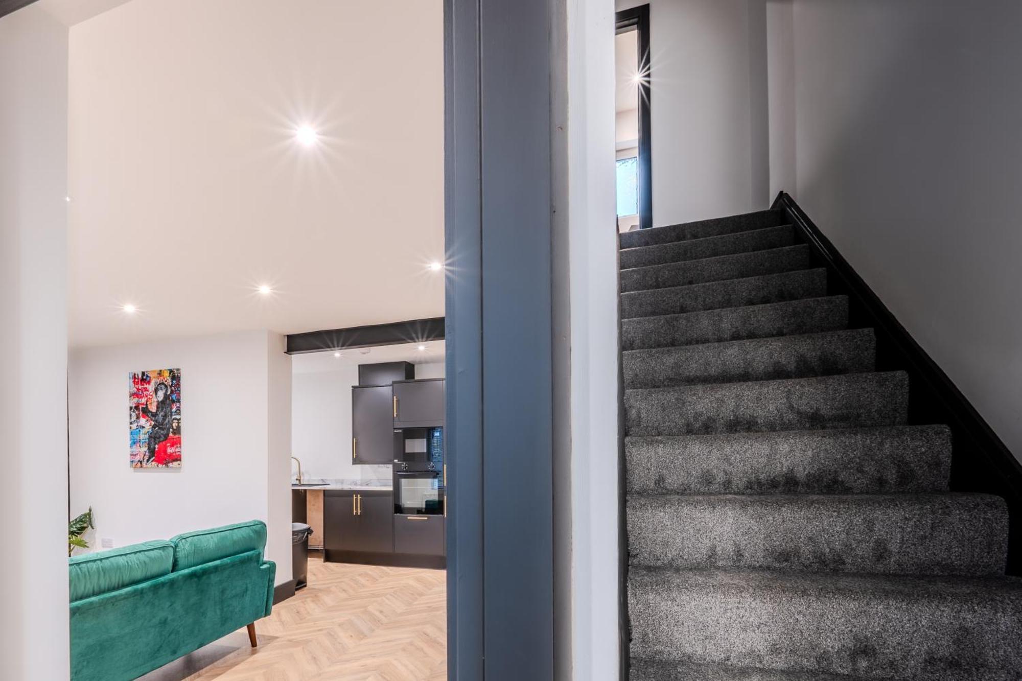Modern 3Br Home - Private Parking - Tv In Every Bedroom Swansea Luaran gambar